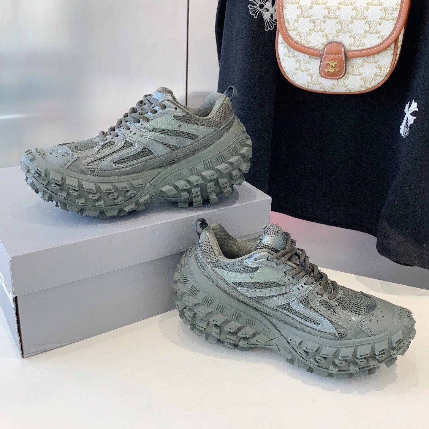Balanciaga CHUNKY SNEAKERS IN MANTLE GRAY POLYURETHANE, POLYESTER AND NYLON