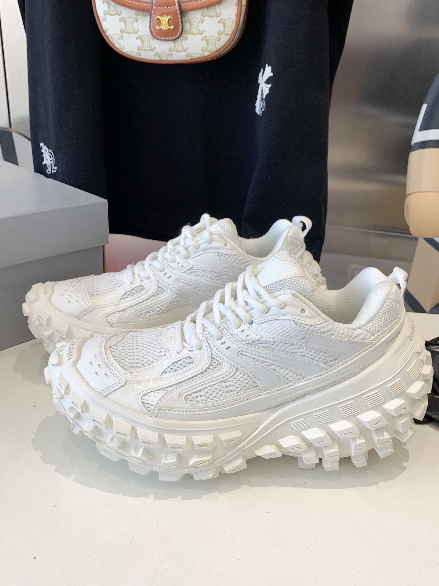 Balanciaga CHUNKY SNEAKERS IN WHITE POLYURETHANE, POLYESTER AND NYLON