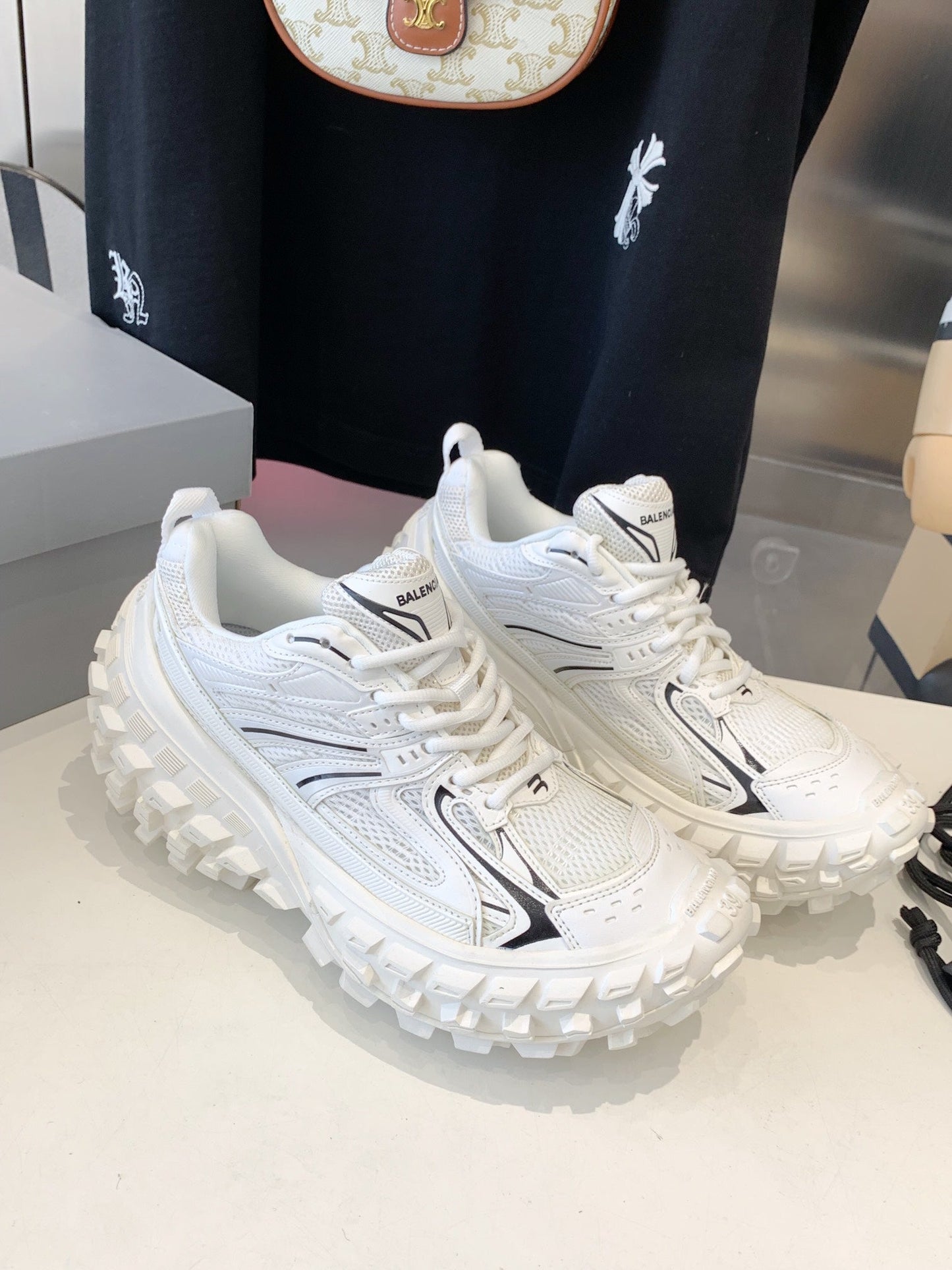 Balanciaga CHUNKY SNEAKERS IN WHITE MIX BLACK POLYURETHANE, POLYESTER AND NYLON