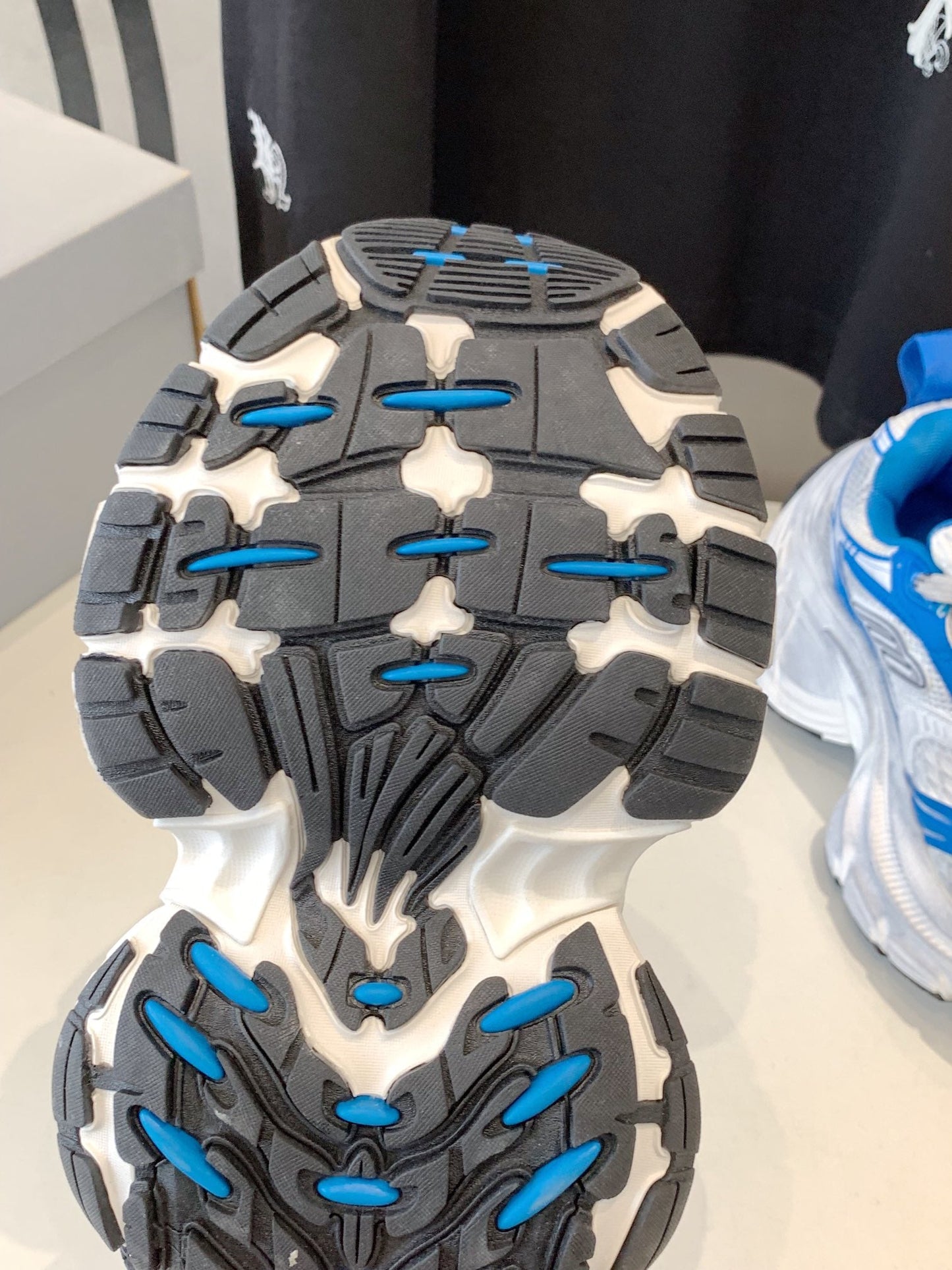 Balanciaga DAD SHOES IN WHITE MIX BLUE MESH AND CALFSKIN