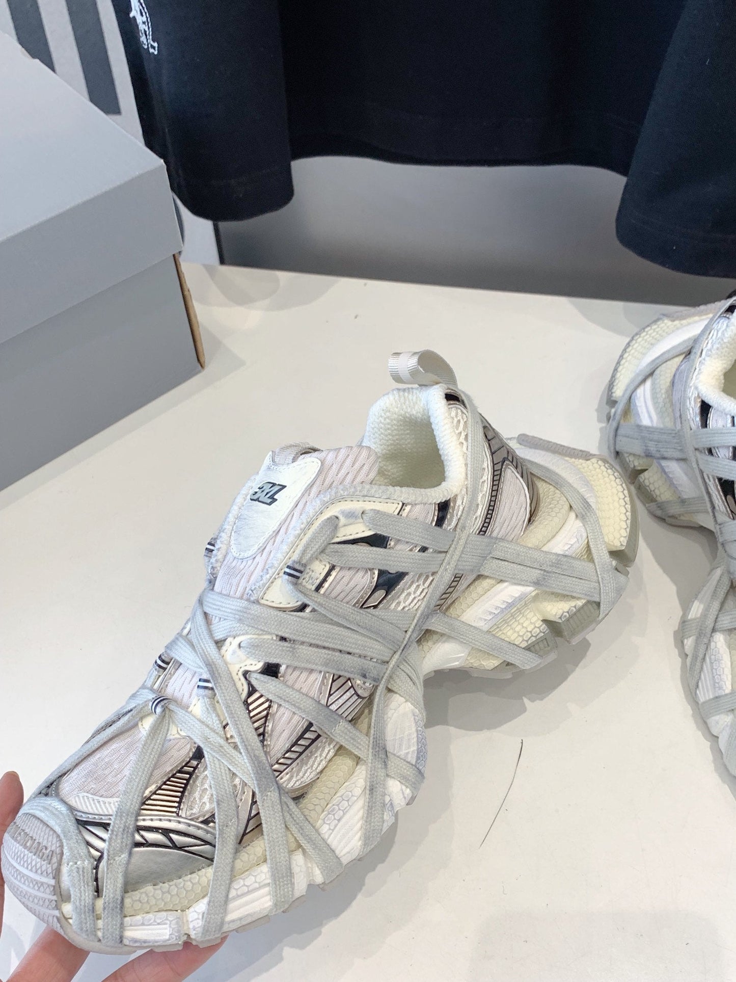 Balanciaga 3XL EXTREME LACE SNEAKER BEIGE AND GRAY