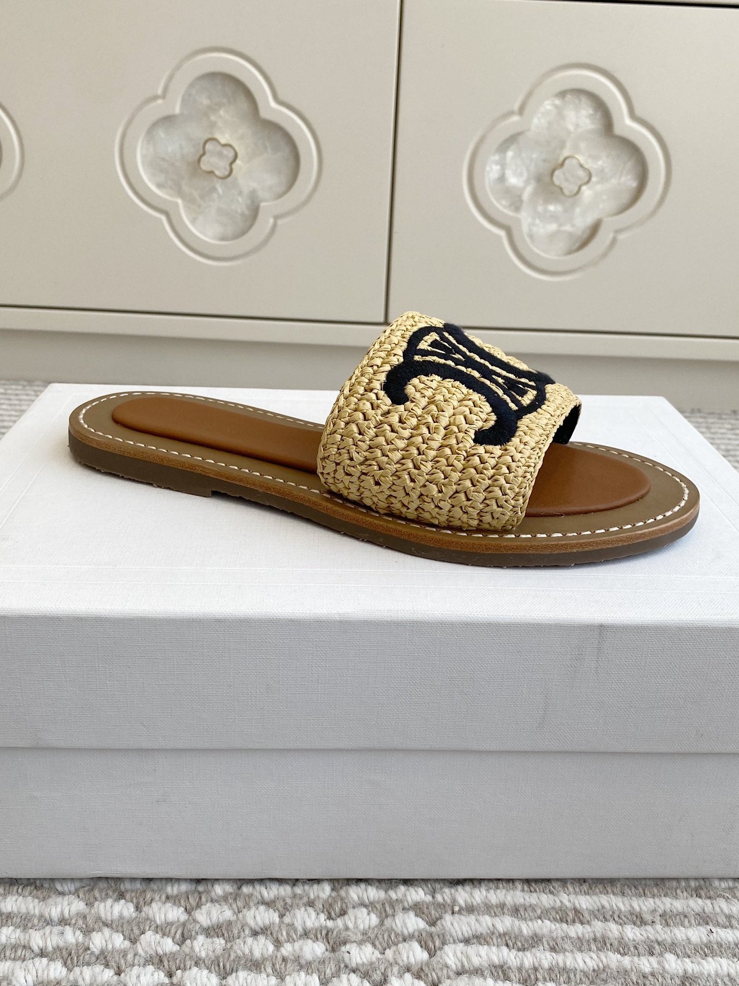 Celine CELINE 25 Slippers Beige Black Sedge 285982