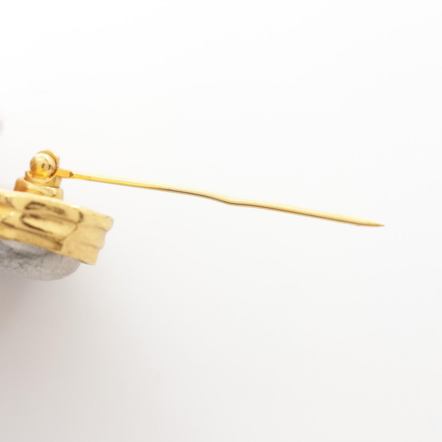 Chanel Coco Mark Brooch Gold 97A