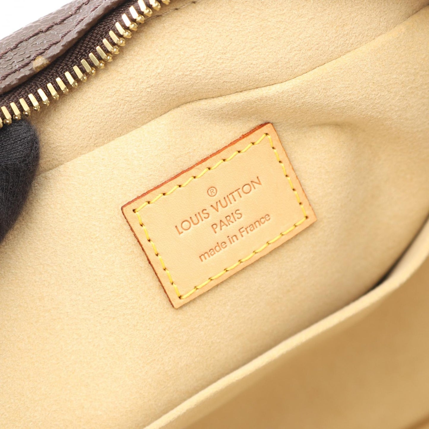 Louis Vuitton Manhattan PM Monogram Handbag