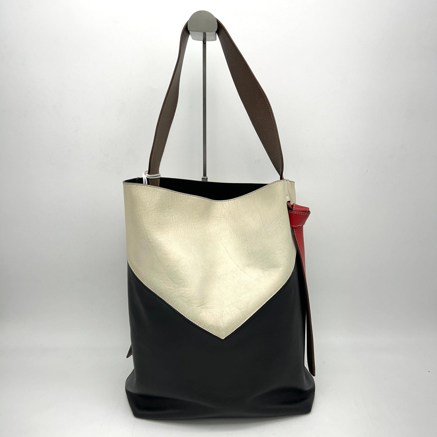 CELINE Shiny Smooth Calfskin Twisted Cabas Ivory Black LA14631