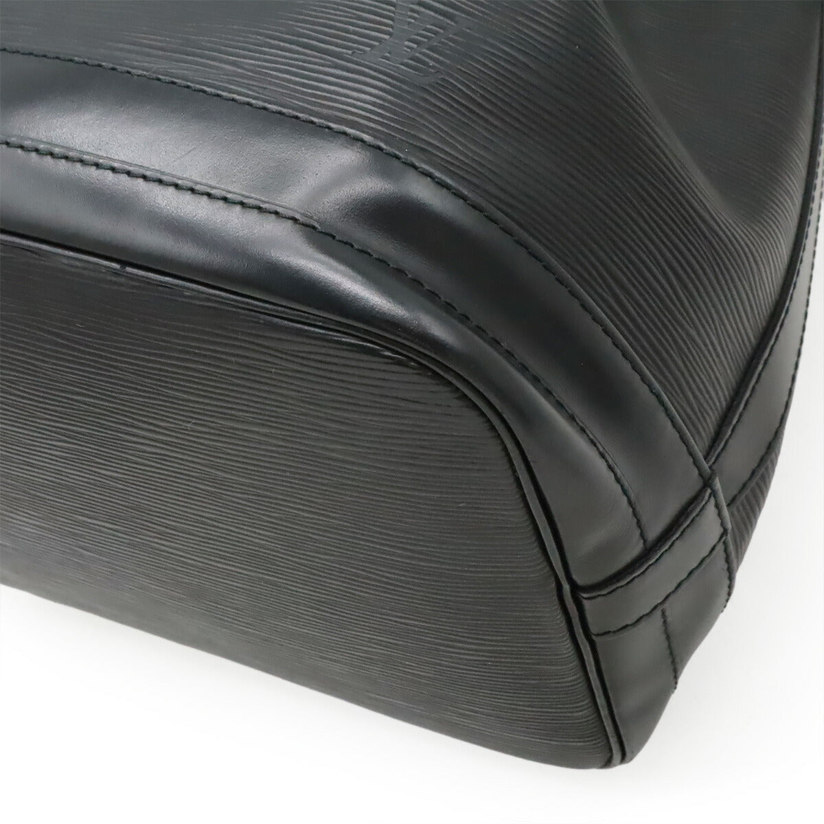 Louis Vuitton Noe Epi Shoulder Bag