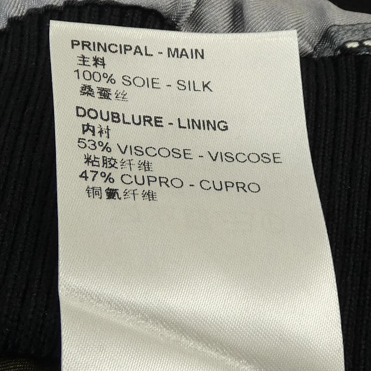 Louis Vuitton FMVE63OF5 Silk Blouson