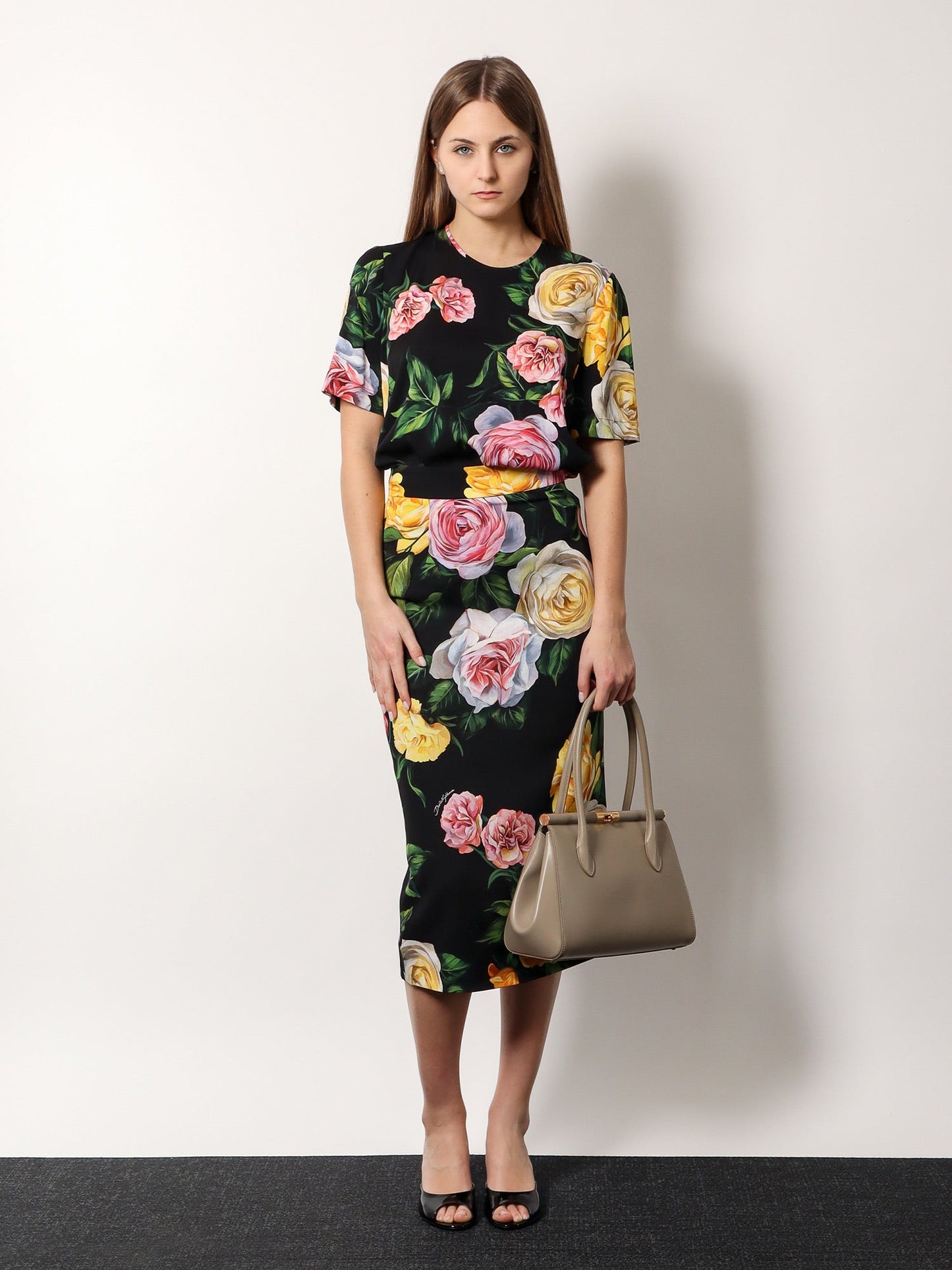 Dolce & Gabbana Women Marlene Leather Handbag With Charm Detail On The Front