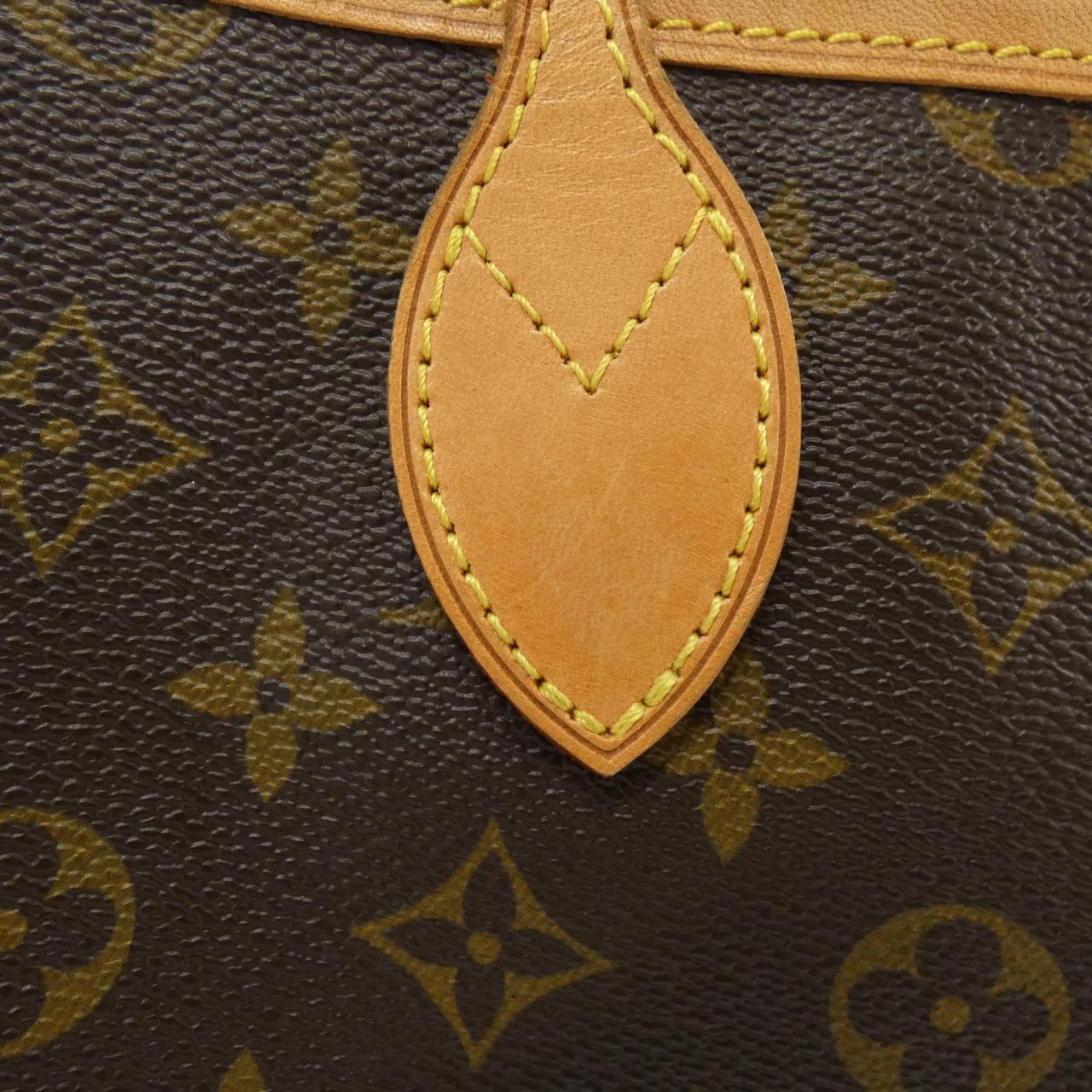 Louis Vuitton Neverfull Monogram Bag