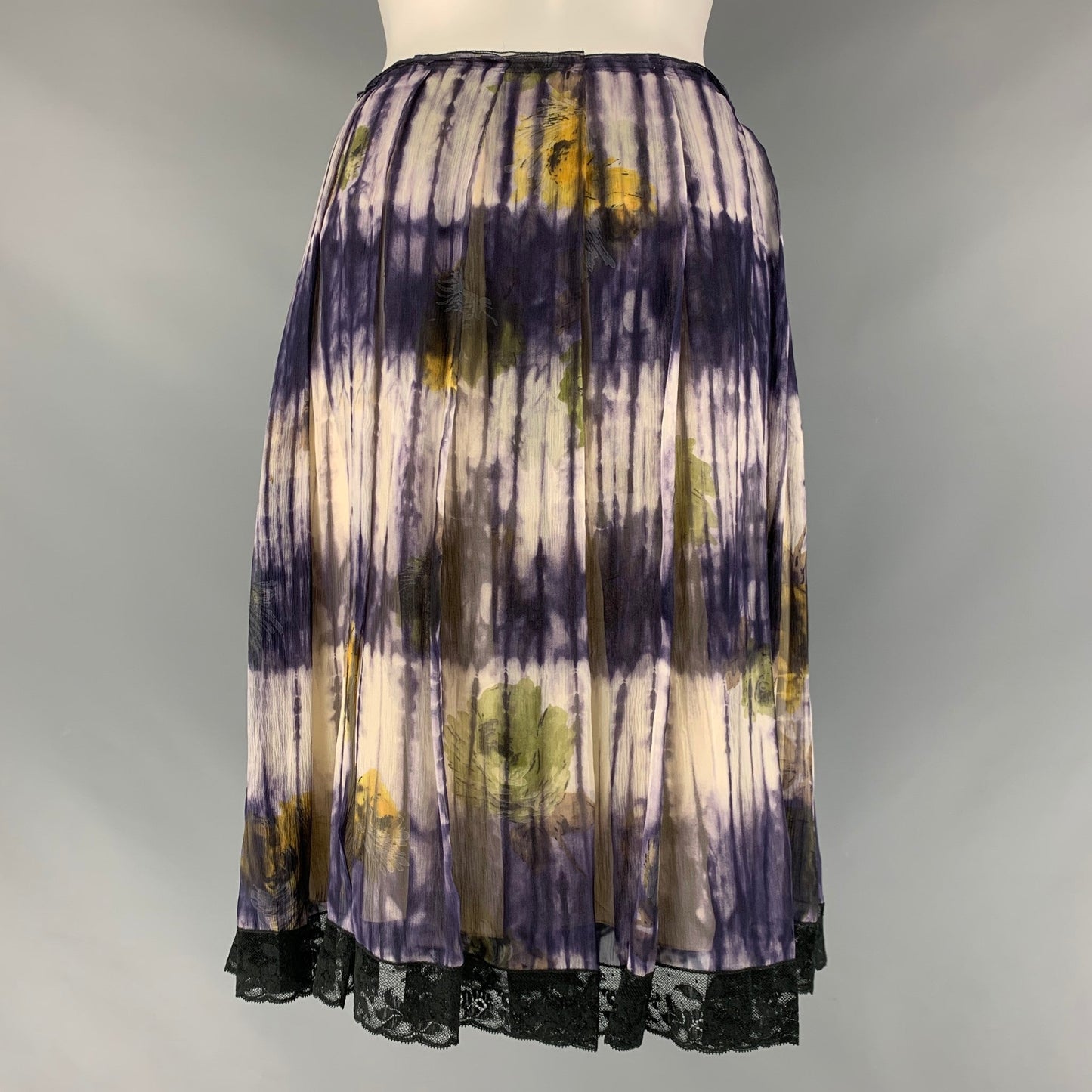 PRADA Size 4 Purple &  Cream Silk Floral Pleated Skirt