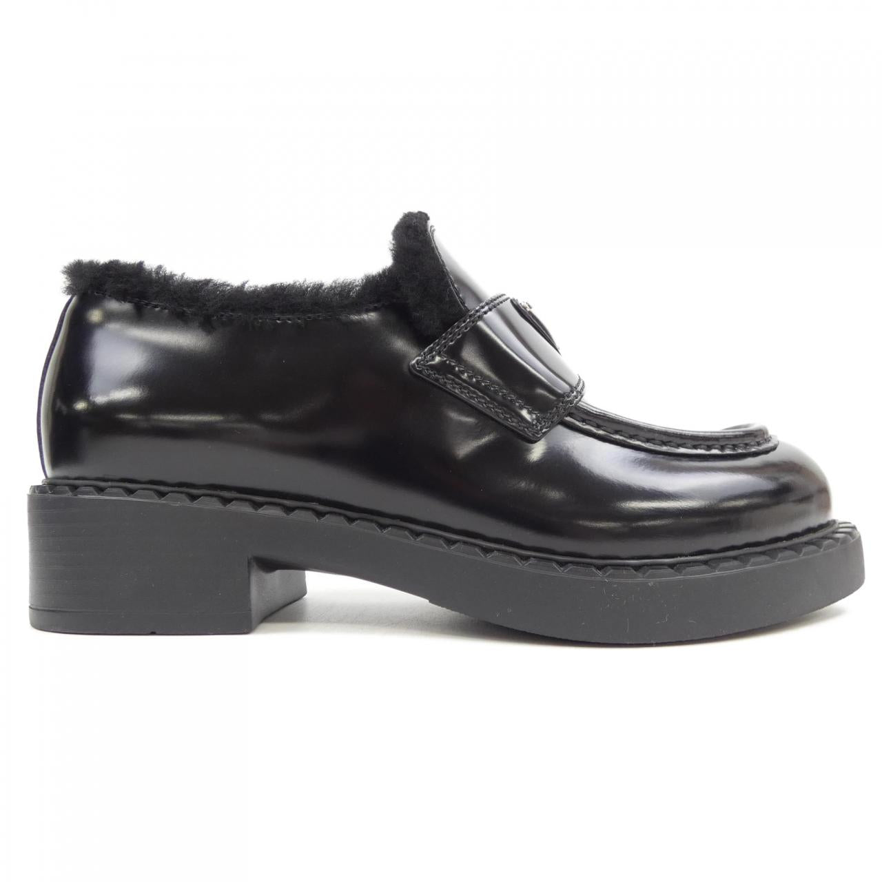 Prada 3J32 Leather Shearling Shoes
