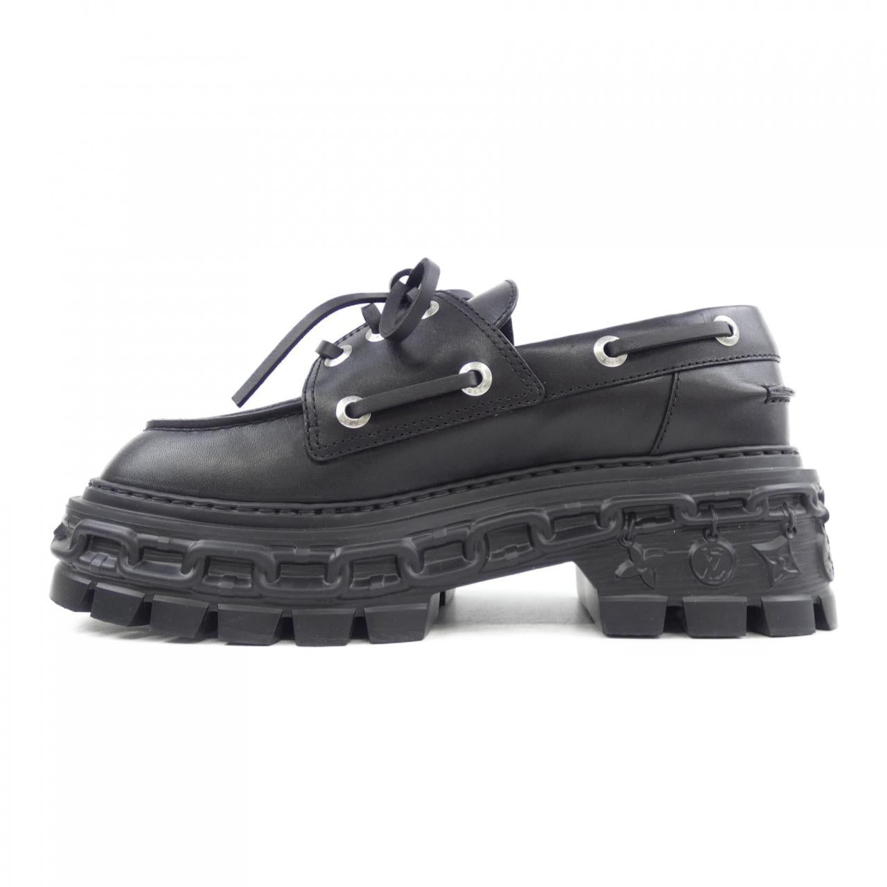 Louis Vuitton LV Record Boat Calf Leather Shoes