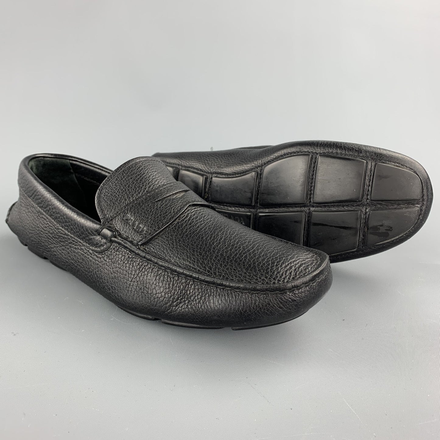 PRADA Size 8.5 Black Leather Drivers Loafers