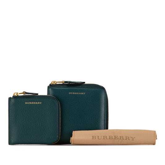 Burberry  Leather Wallet (Bi-Fold) ()