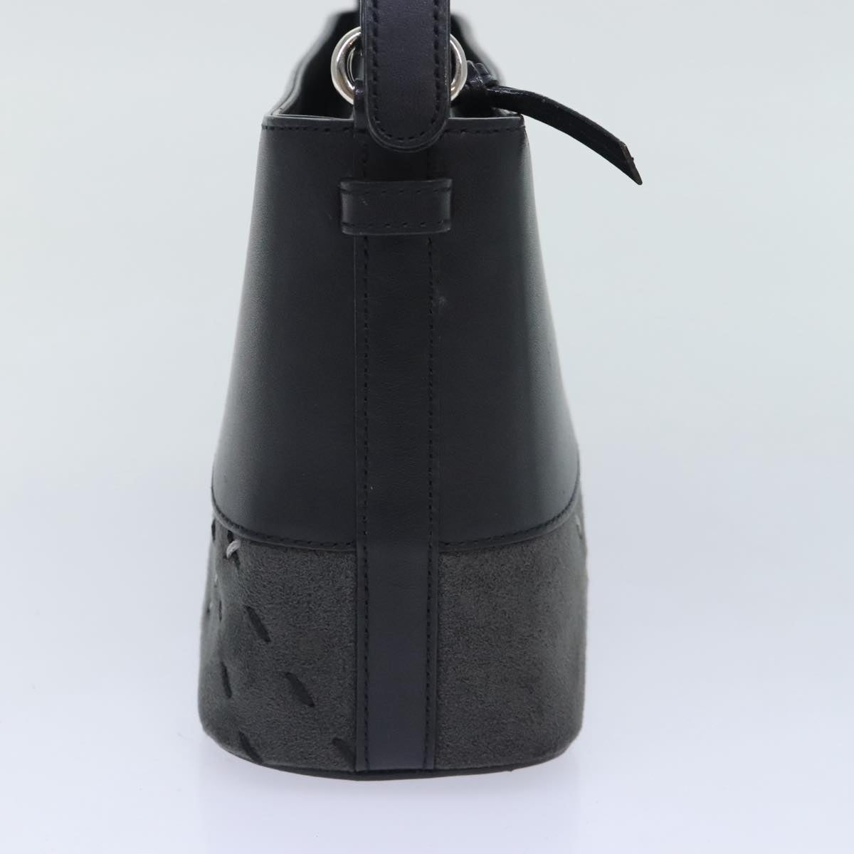Burberry  Leather Shoulder Bag ()