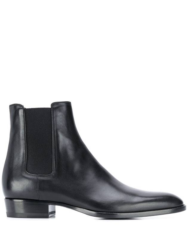 Saint Laurent Classic Wyatt Chelsea Boots Black