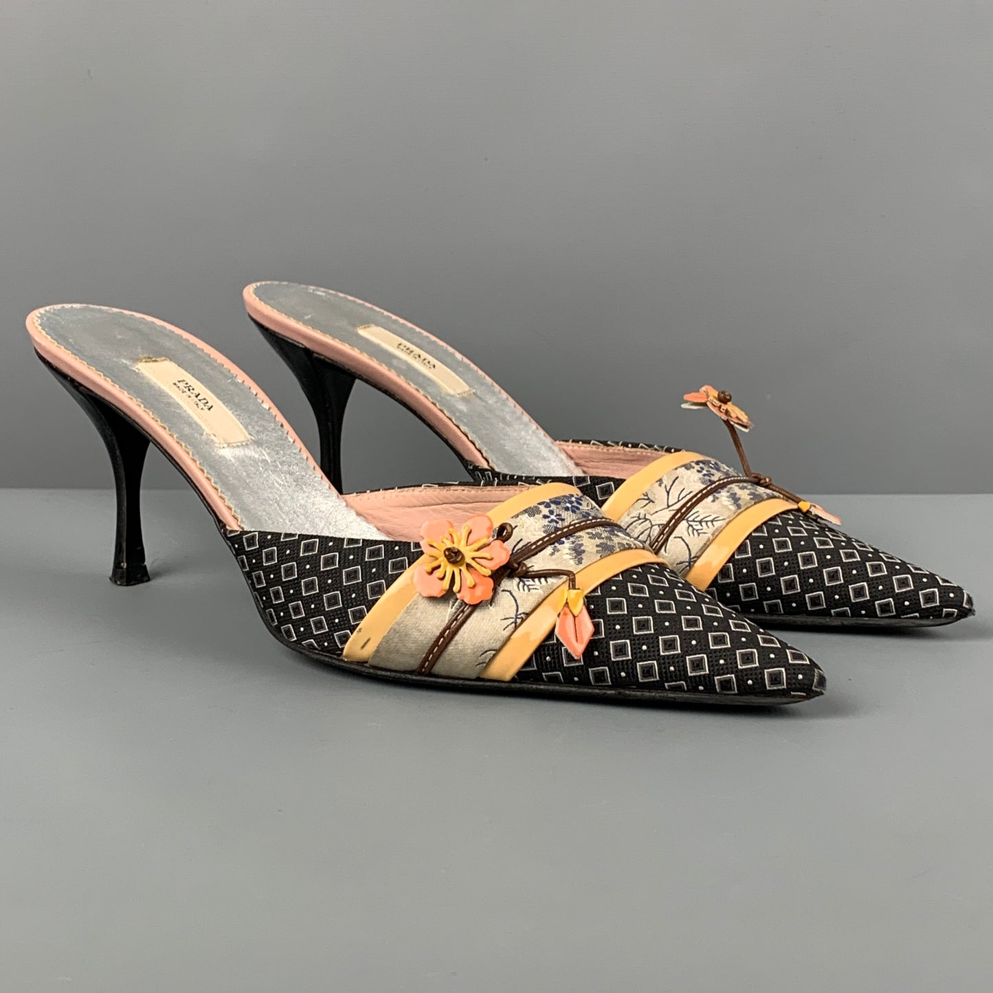 PRADA Size 6.5 Navy Silk Applique Pointed Toe Pumps