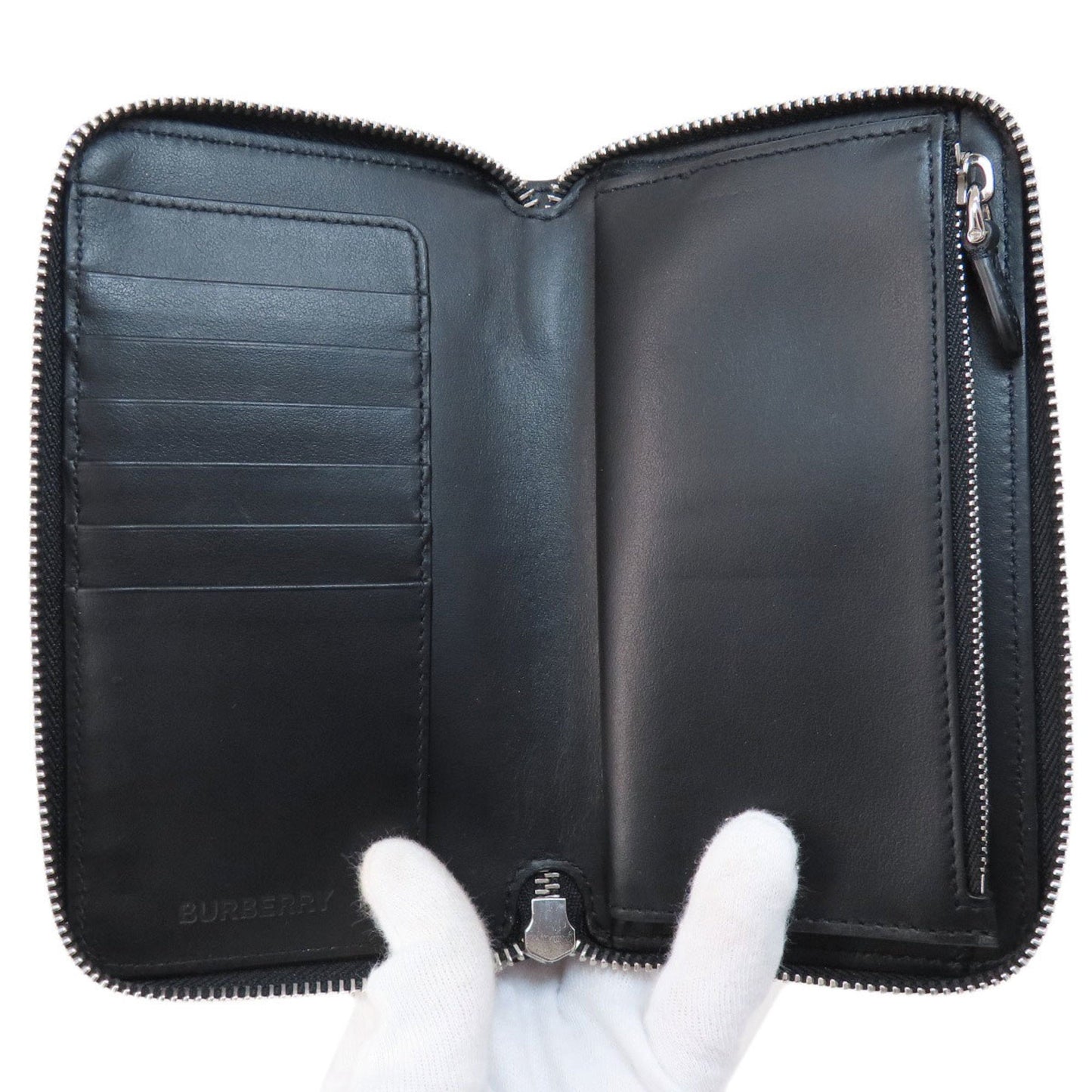 Burberry  Pvc Long Wallet (Bi-Fold) ()