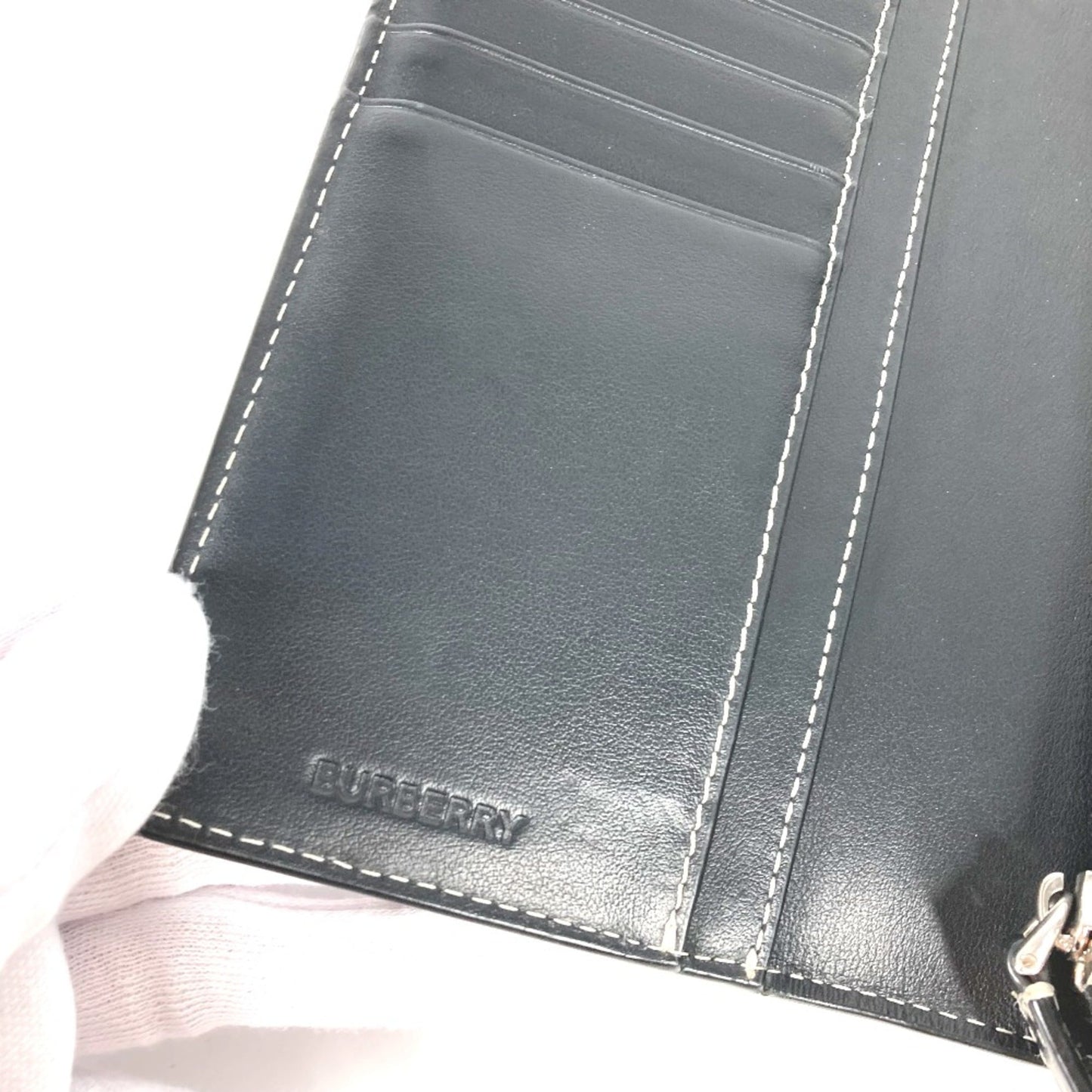 Burberry  Other Long Wallet (Bi-Fold) ()