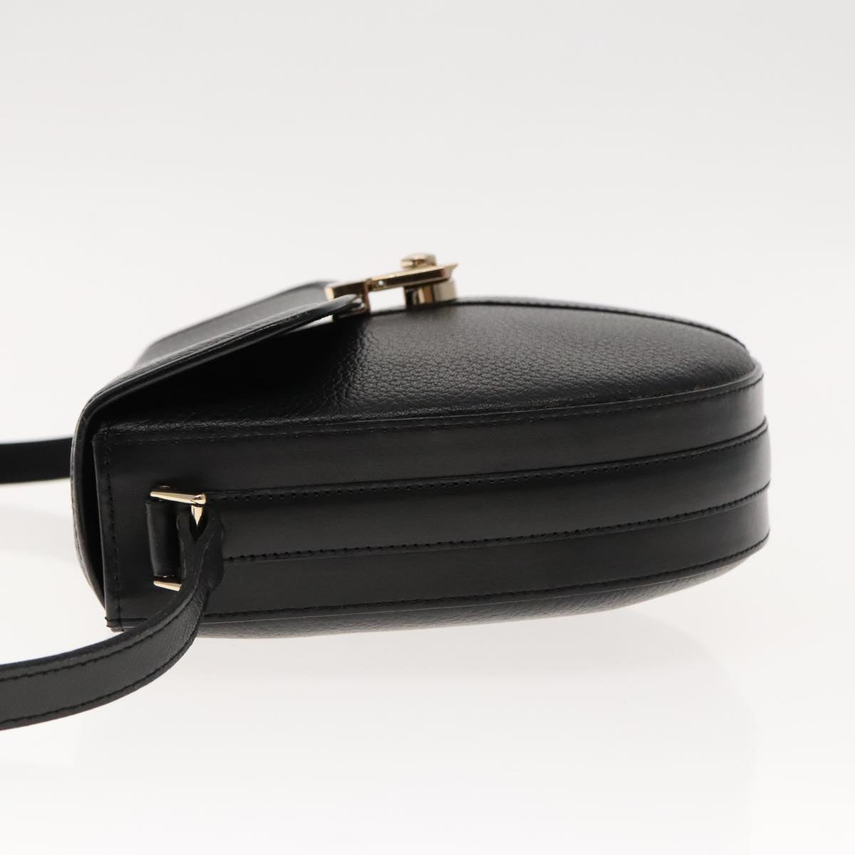 Burberry  Leather Shoulder Bag ()