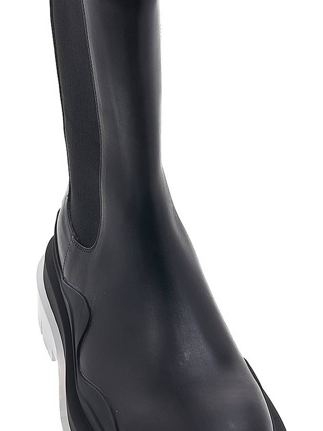 Bottega Veneta Tire Chelsea Boots Black