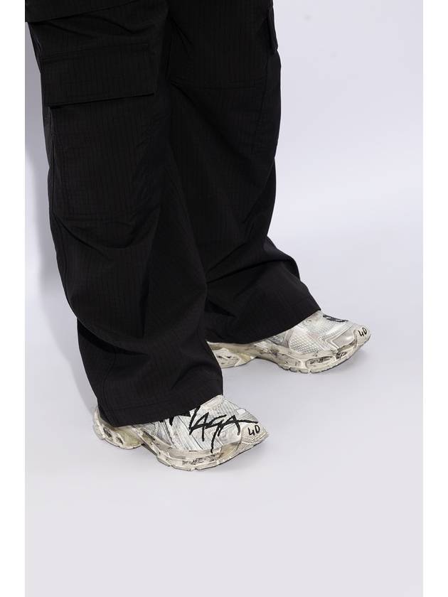 Balenciaga Runner Graffiti Low Top Sneakers White