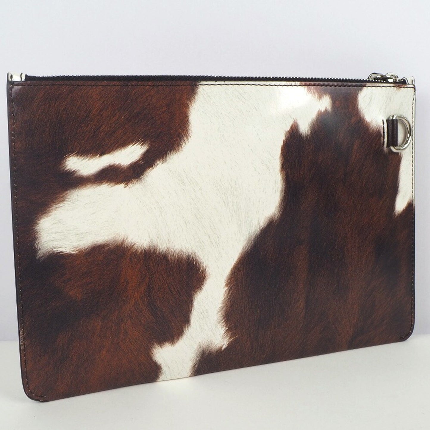 Burberry   Patent Leather Clutch Bag ()