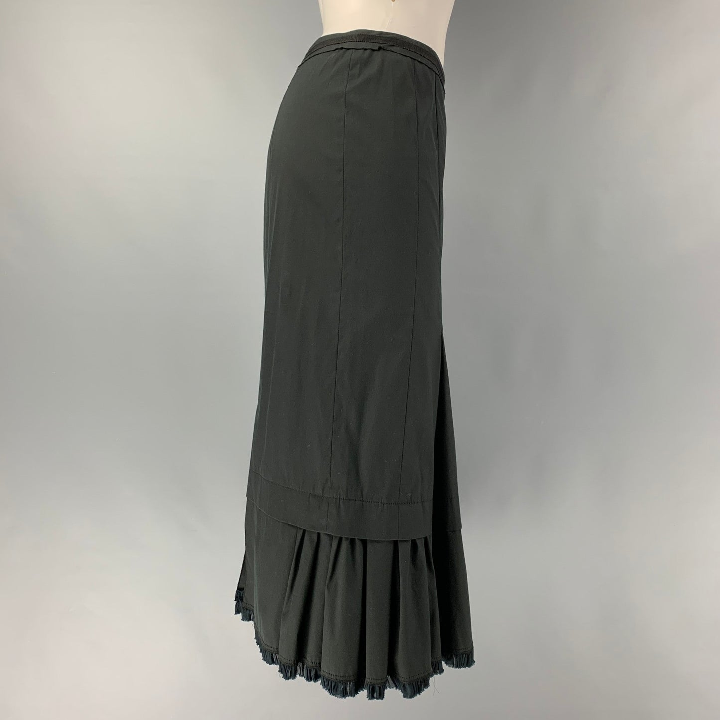 PRADA Size 4 Black Cotton Blend Solid Tulip Skirt