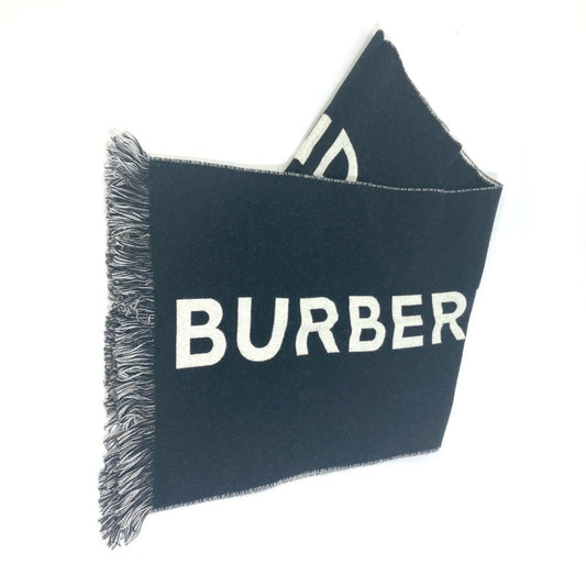 Burberry   Wool Shawl ()