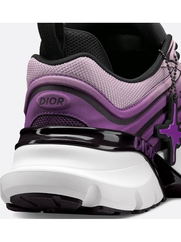 B44 Blade Low Top Sneakers Gradient Purple Dior