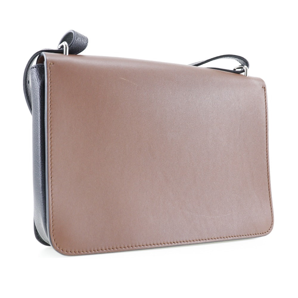 Burberry  Leather Shoulder Bag ()