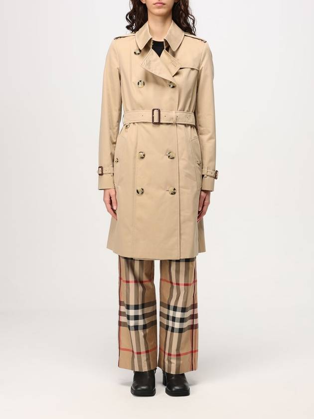 Burberry Chelsea Trench Coat Beige