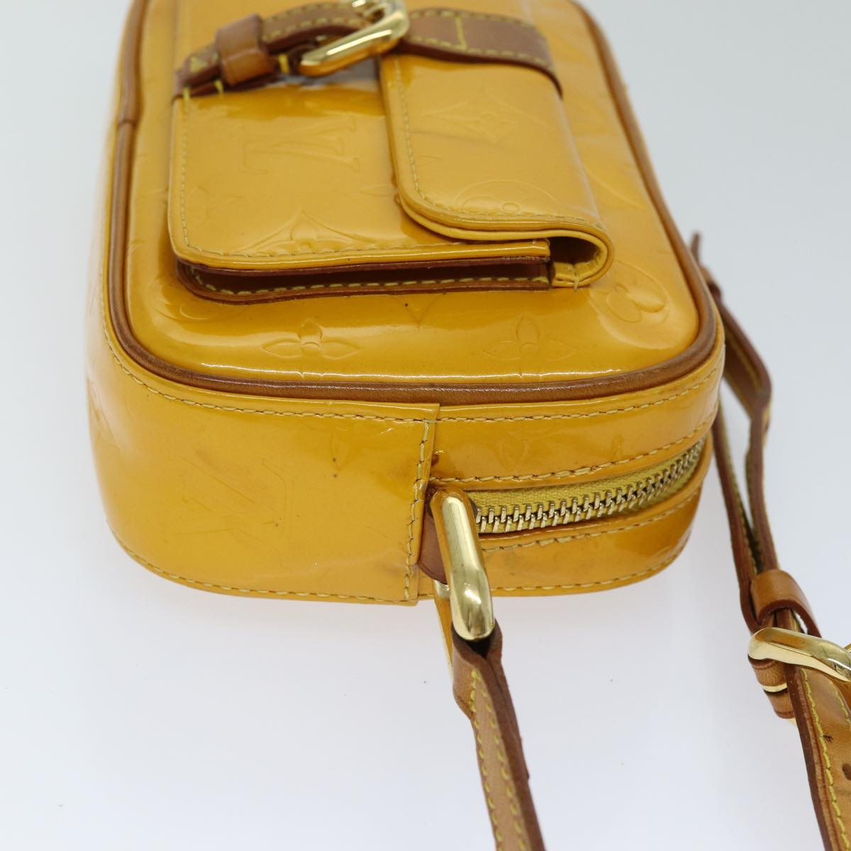 LOUIS VUITTON Monogram Vernis Christy MM Shoulder Bag Jaune M91108 LV 74268
