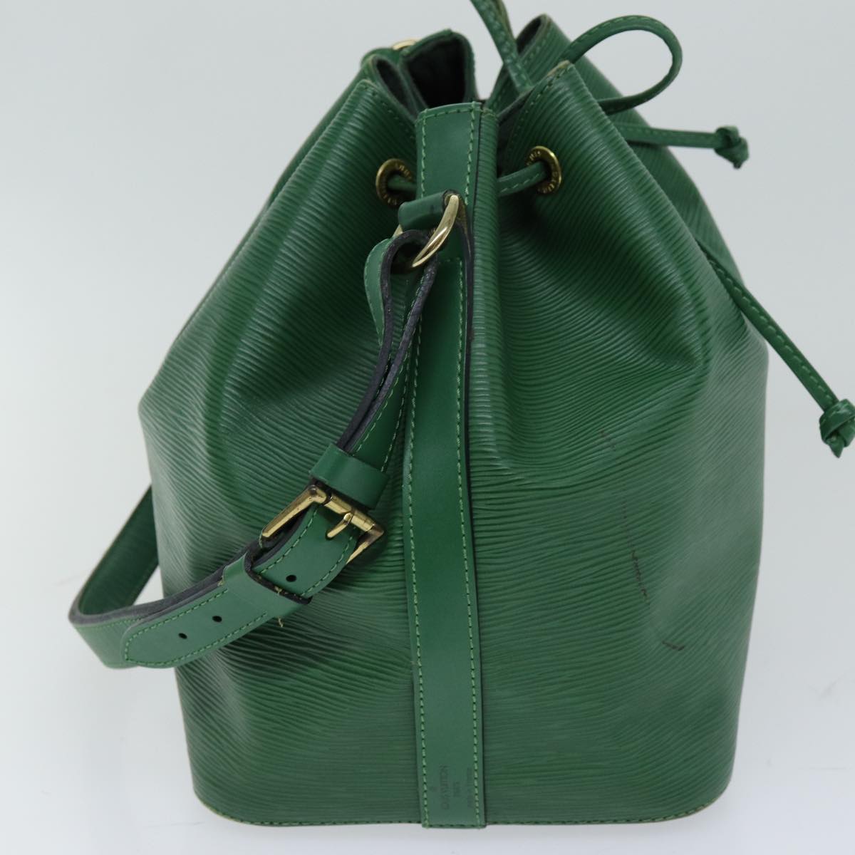 LOUIS VUITTON Epi Petit Noe Shoulder Bag Green M44104 LV 74295