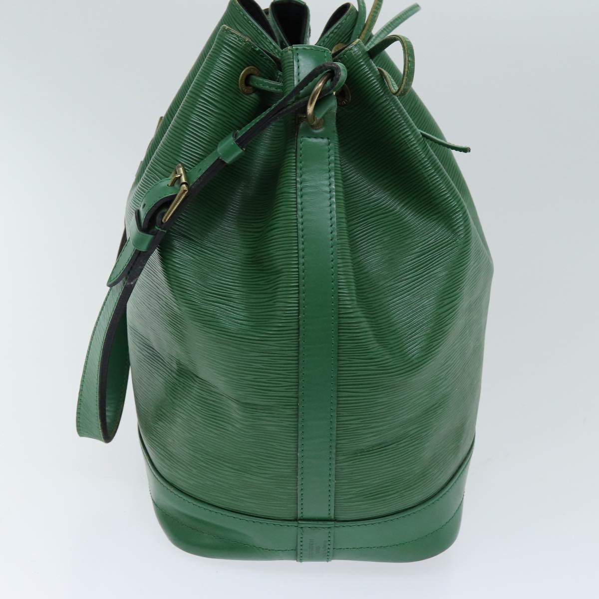 LOUIS VUITTON Epi Noe Shoulder Bag Green M44004 LV 75185