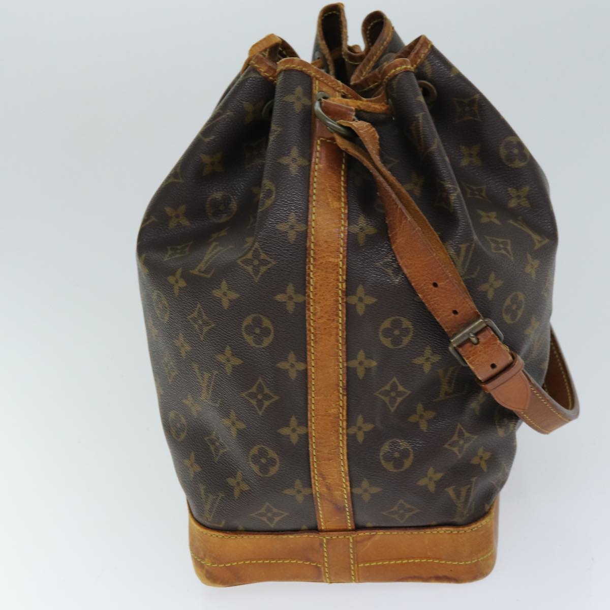 LOUIS VUITTON Monogram Noe Shoulder Bag M42224 LV 75415