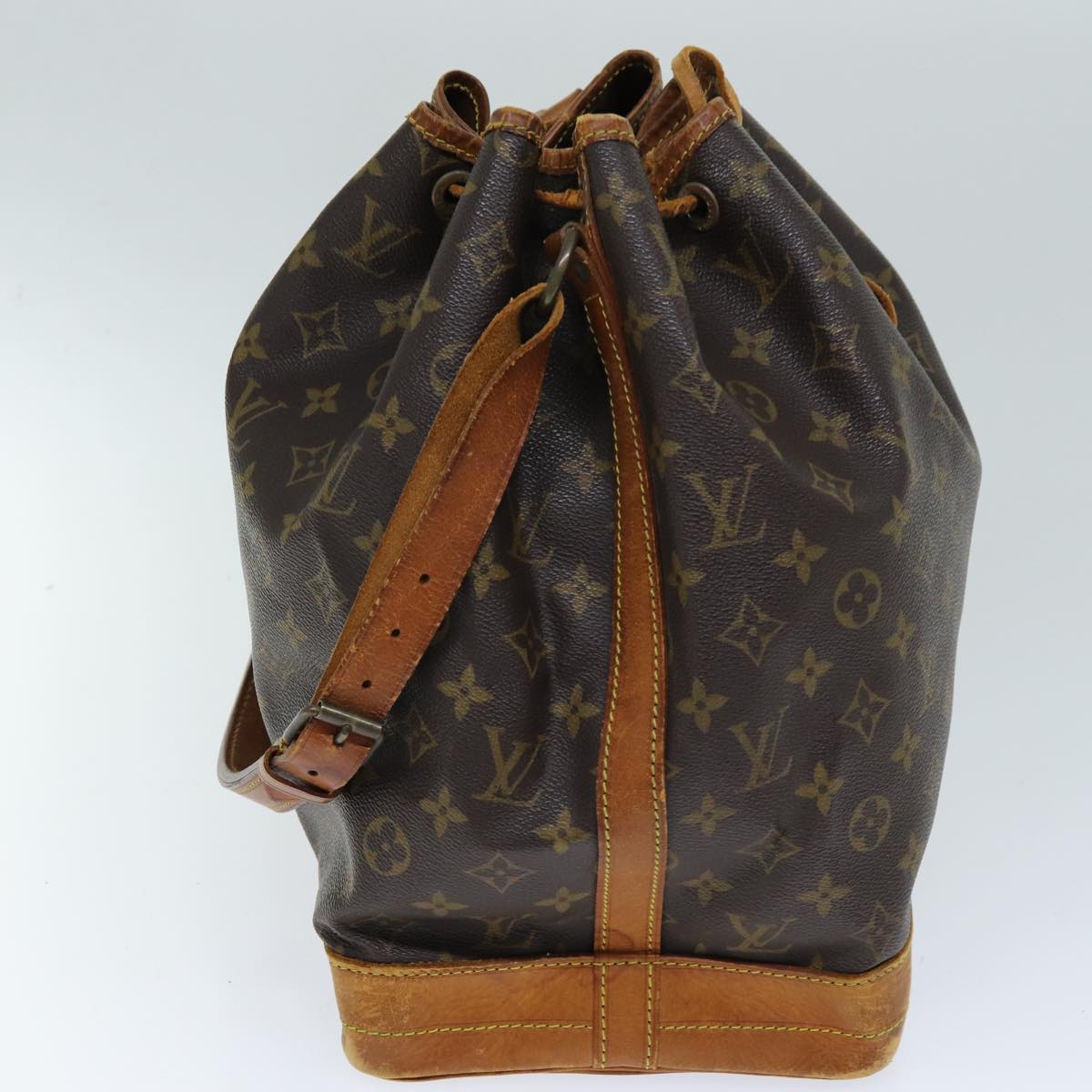 LOUIS VUITTON Monogram Noe Shoulder Bag M42224 LV 75415