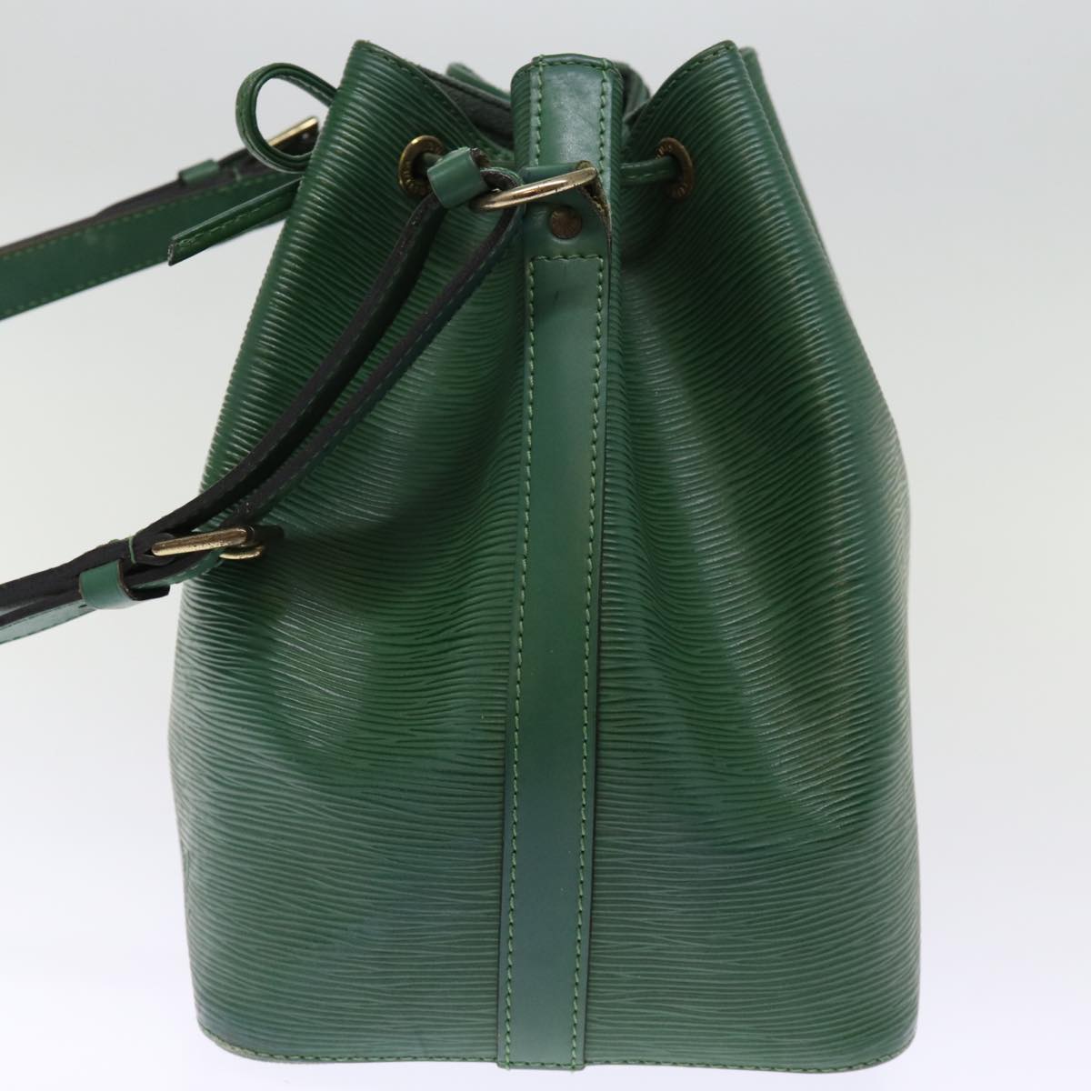 LOUIS VUITTON Epi Petit Noe Shoulder Bag Green M44104 LV 75947