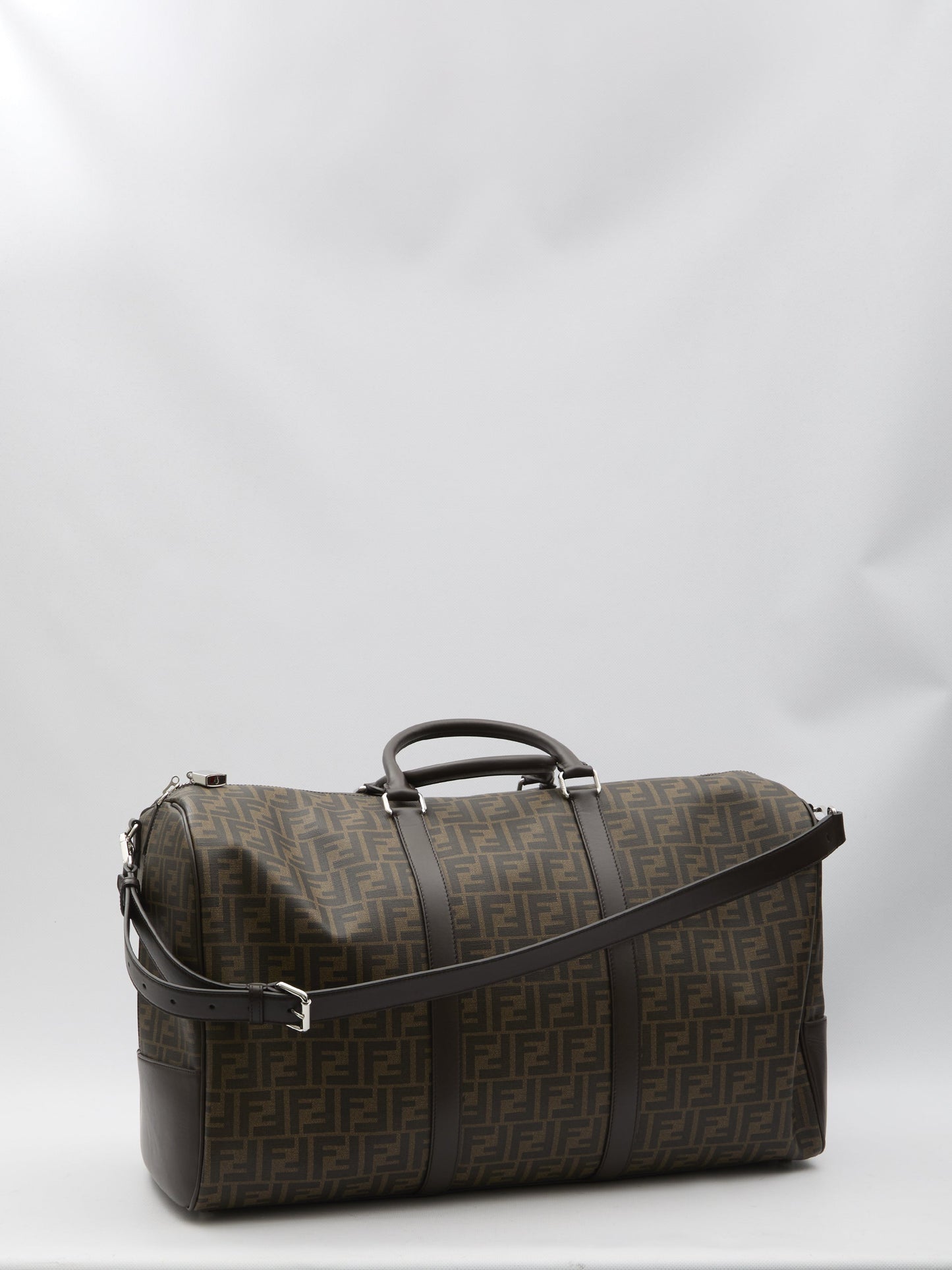 FENDI Large Duffle Bag - 33.5x25x55 cm