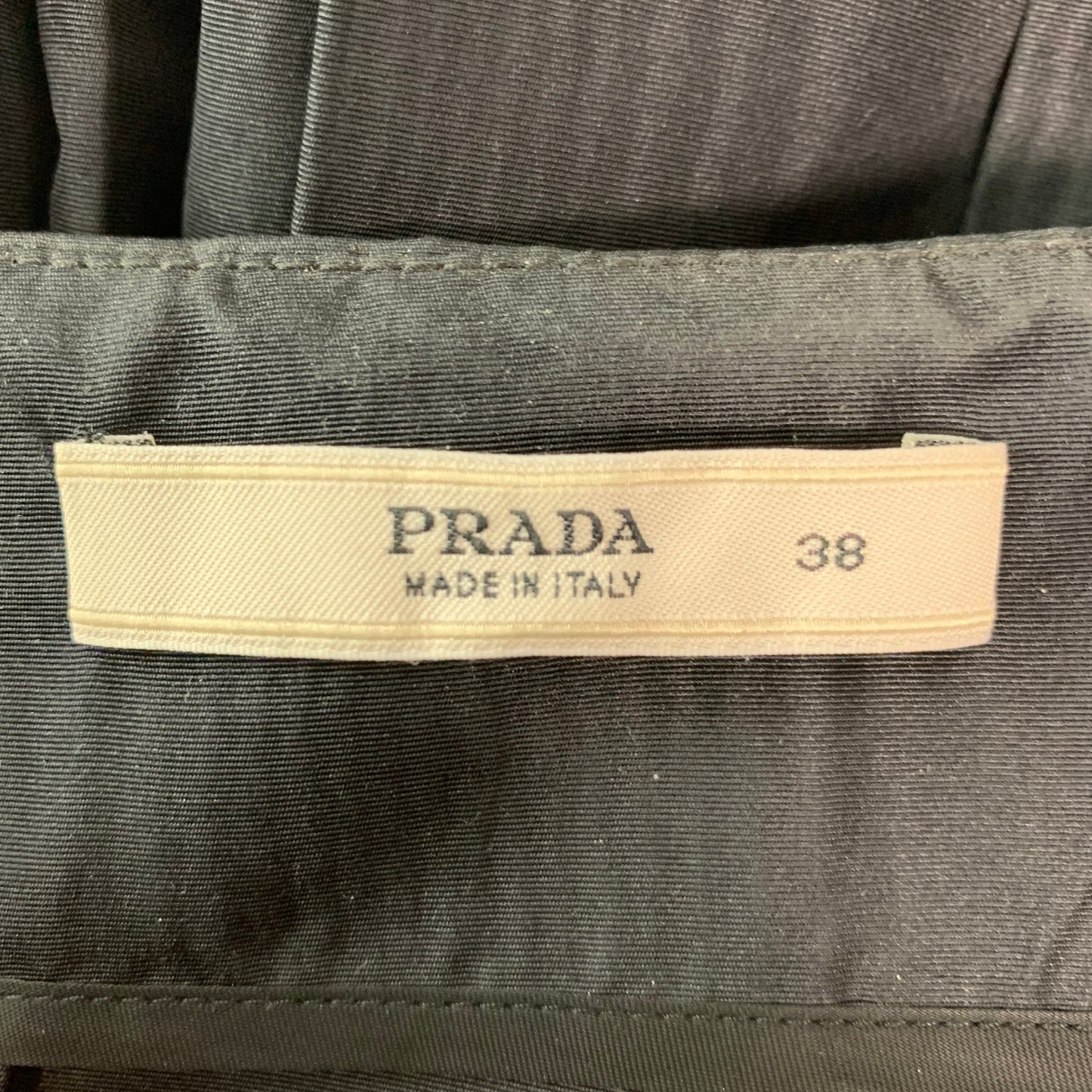 PRADA Size 2 Black Silk Pleated Circle Skirt