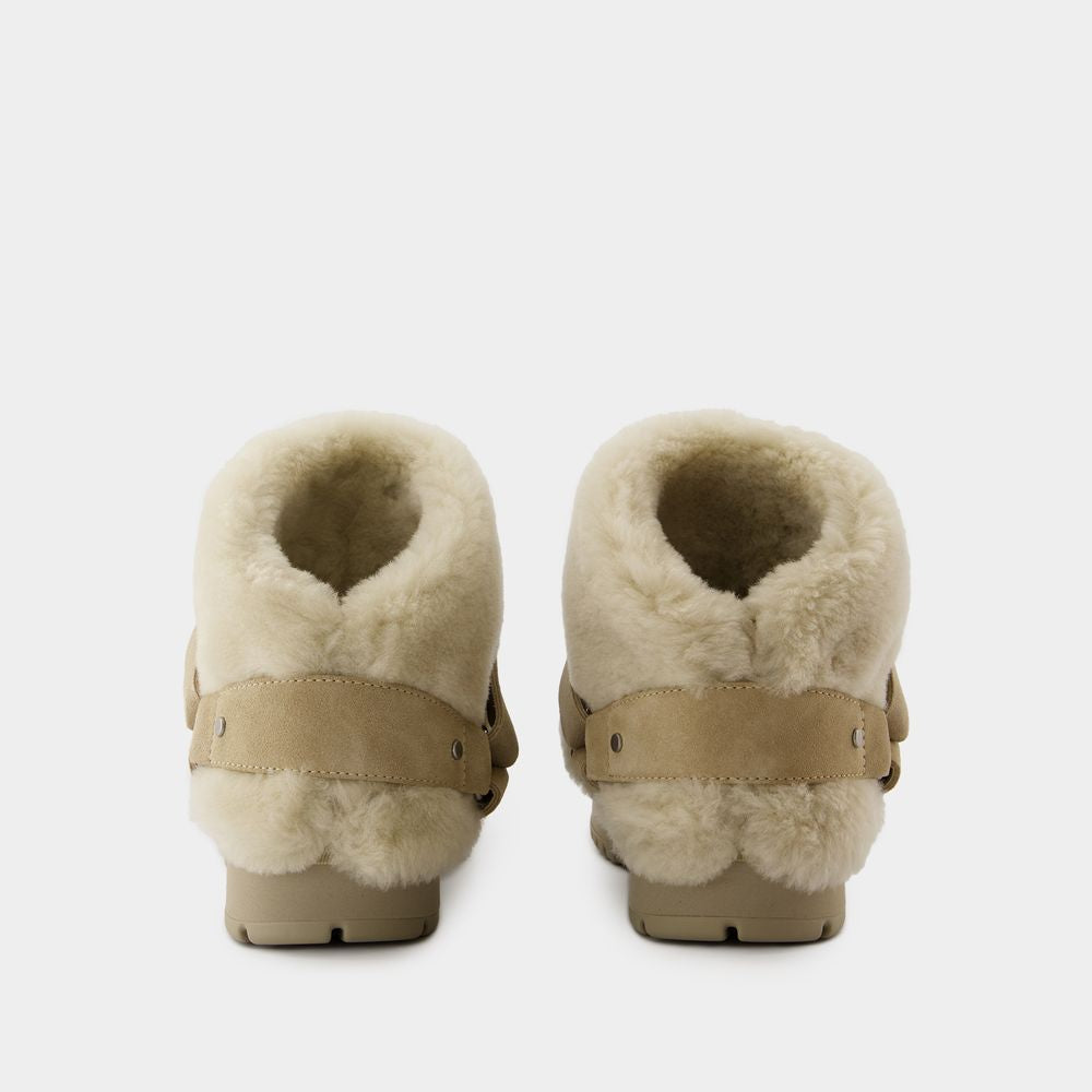 BURBERRY Snug Winter Boots for Women