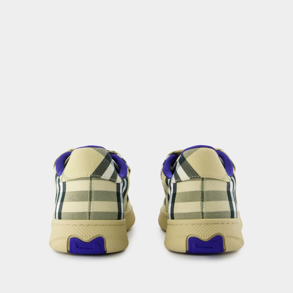 BURBERRY Fashion-Forward Terrace Sneakers for Women - FW24