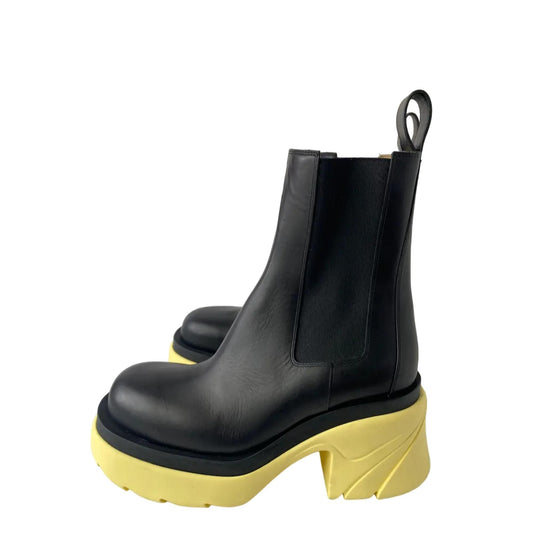 Bottega Veneta The Flash Chelsea Boots 39 Black,Yellow