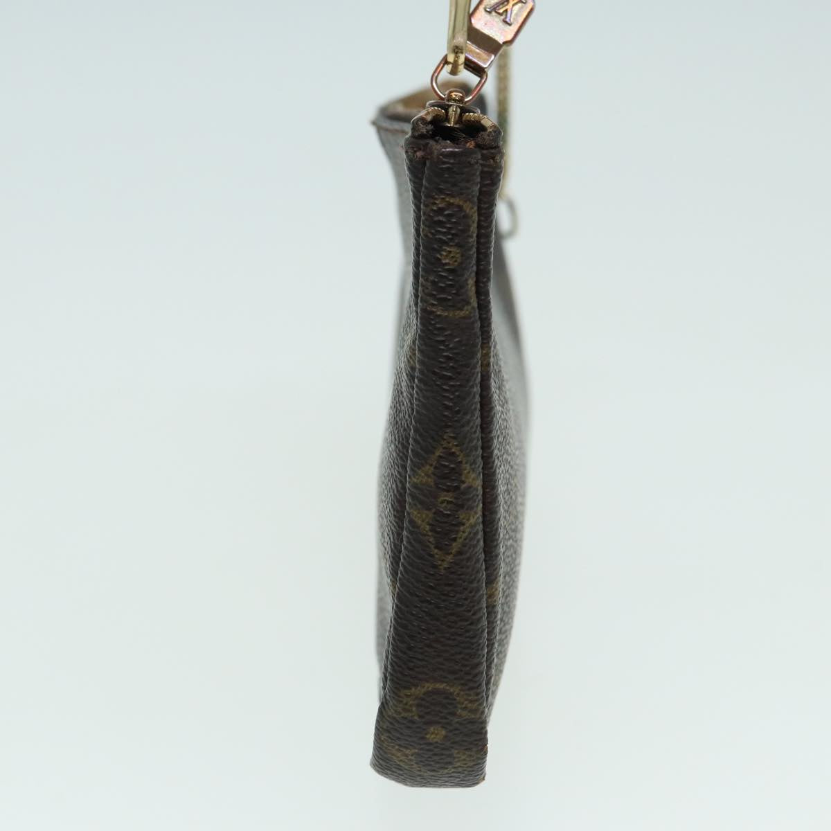 LOUIS VUITTON Monogram Sac Shopping Pouch LV 82349