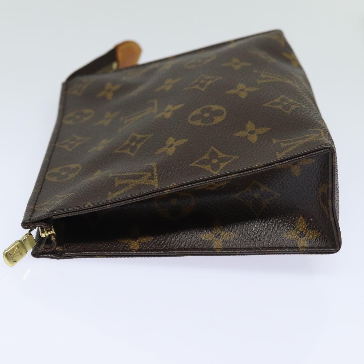LOUIS VUITTON Monogram Poche Toilette 19 Pouch M47544 LV 82471