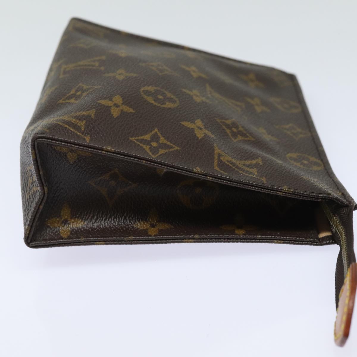 LOUIS VUITTON Monogram Poche Toilette 19 Pouch M47544 LV 82471