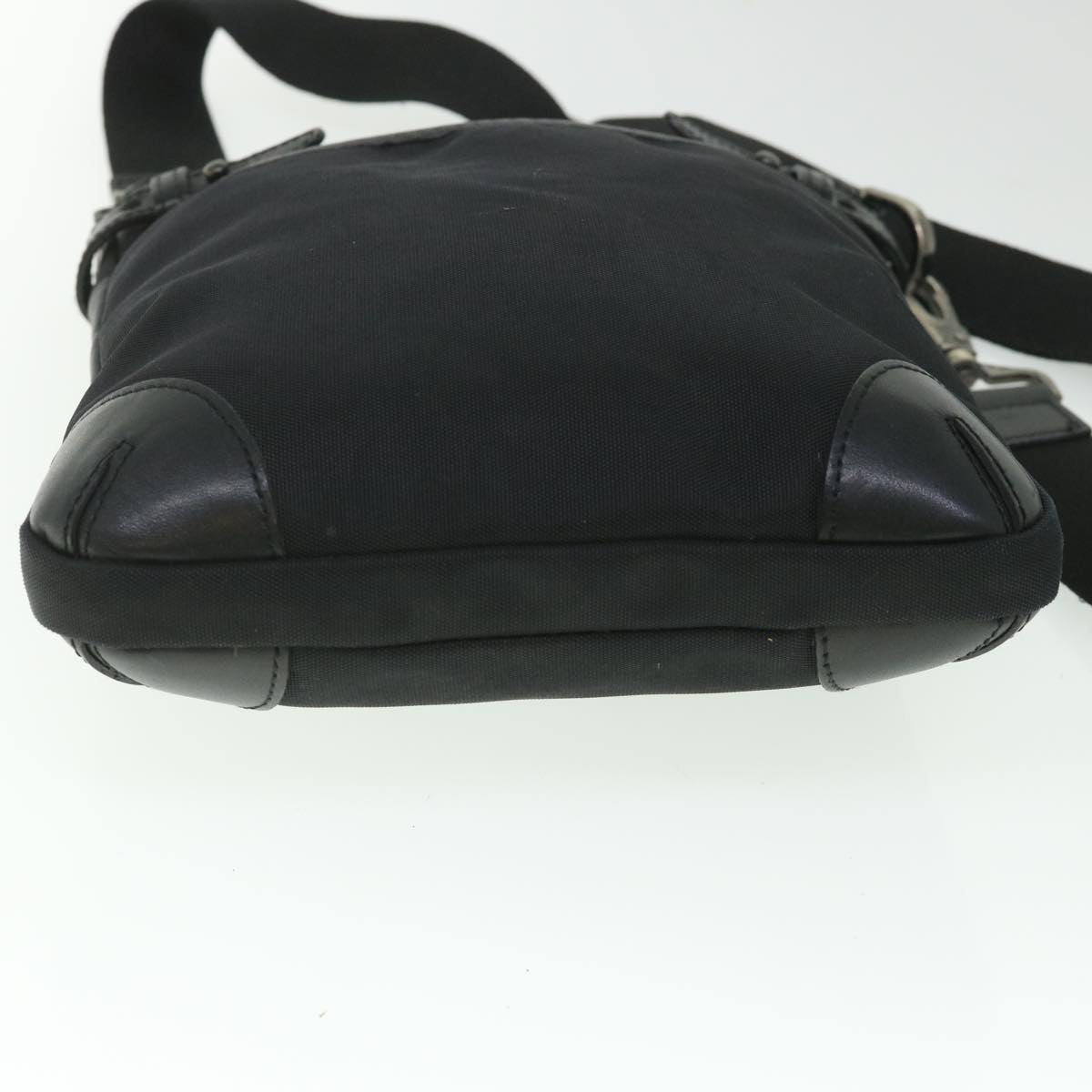 Burberry  Label  Canvas Shoulder Bag ()