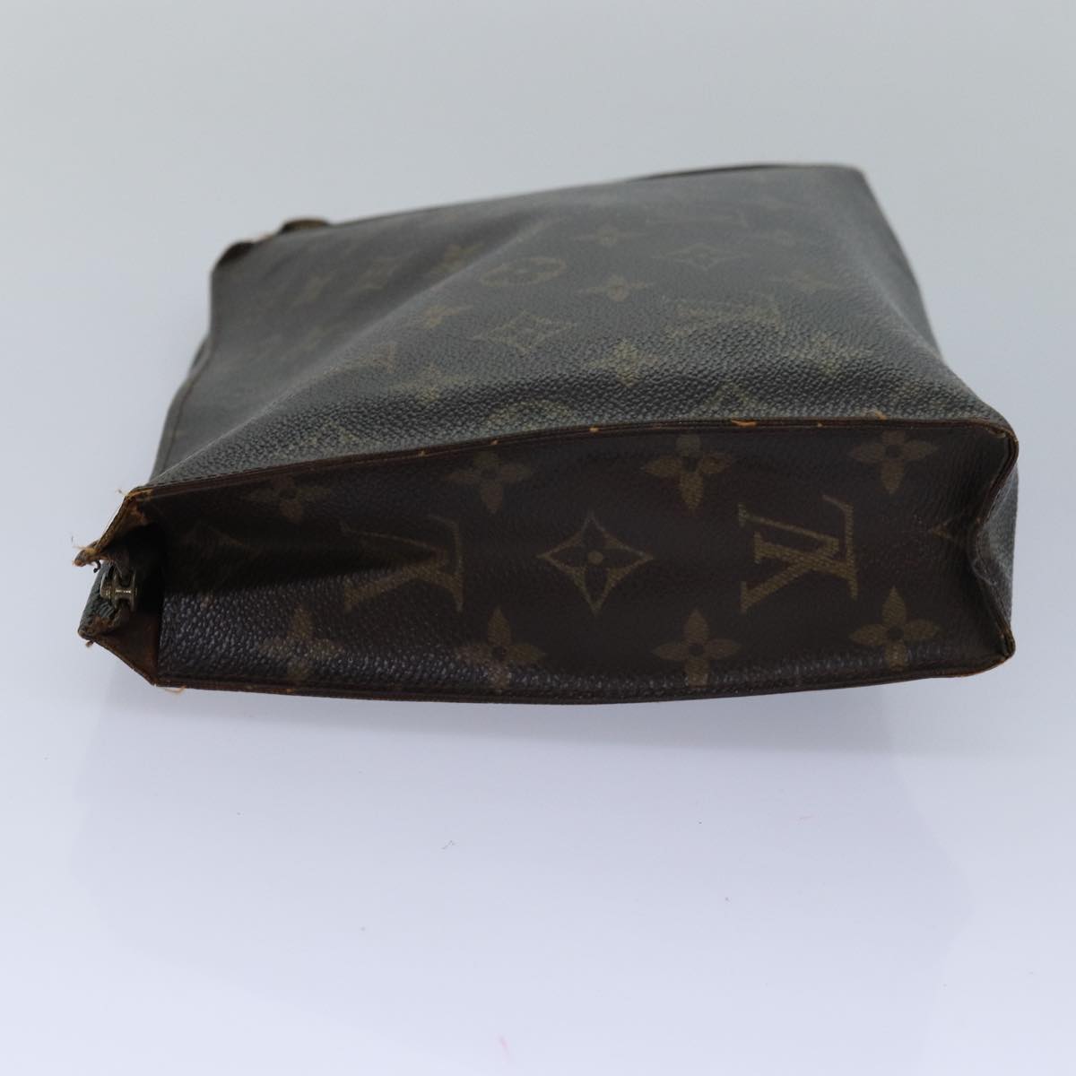 LOUIS VUITTON Monogram Poche Toilette 26 Pouch M47542 LV 82613