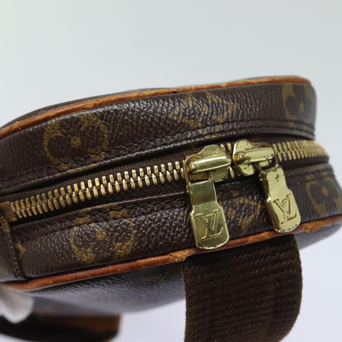 LOUIS VUITTON Monogram Pochette Gange Shoulder Bag M51870 LV 83095