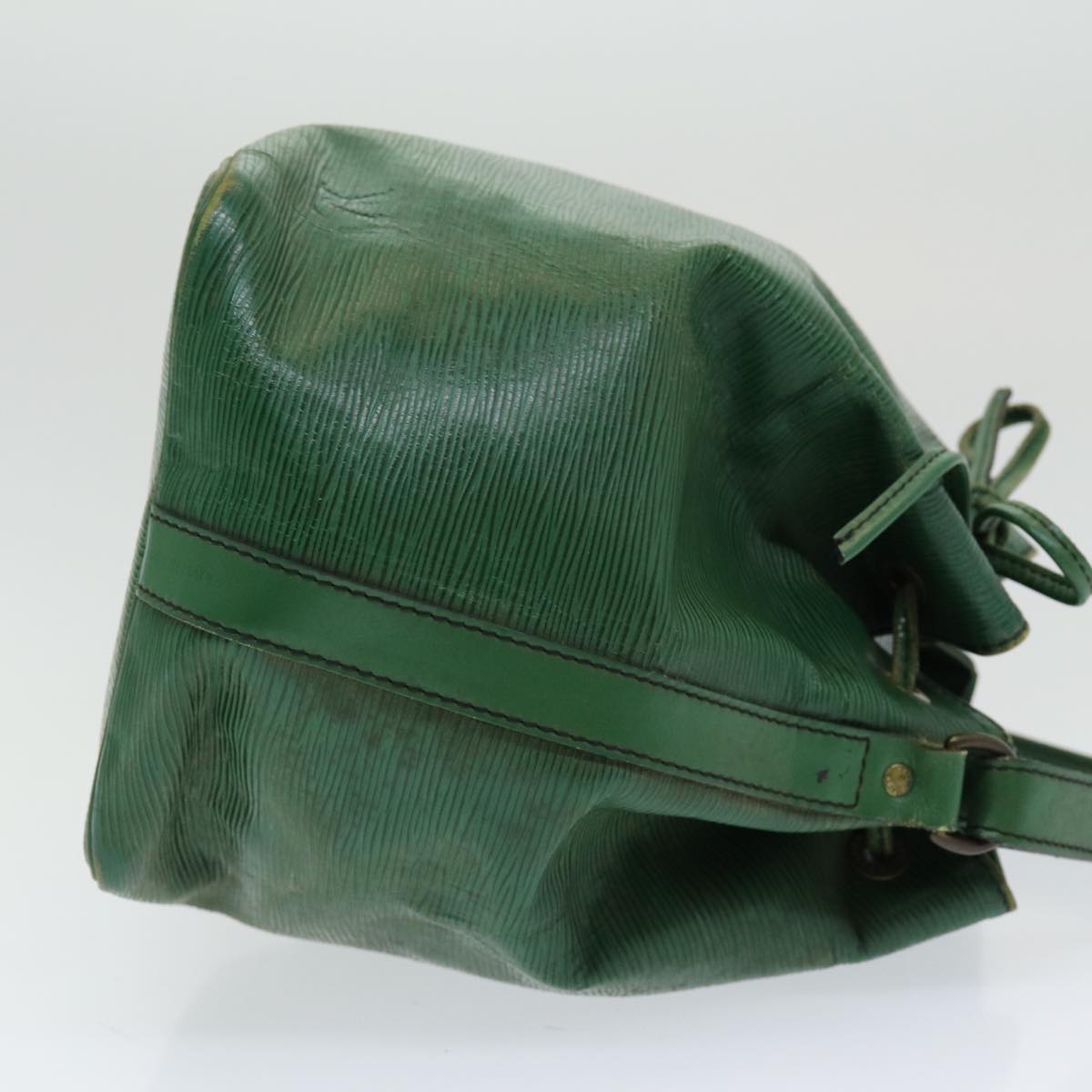 LOUIS VUITTON Epi Petit Noe Shoulder Bag Green M44102 LV 83994